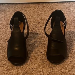 Bamboo Heels Size 7